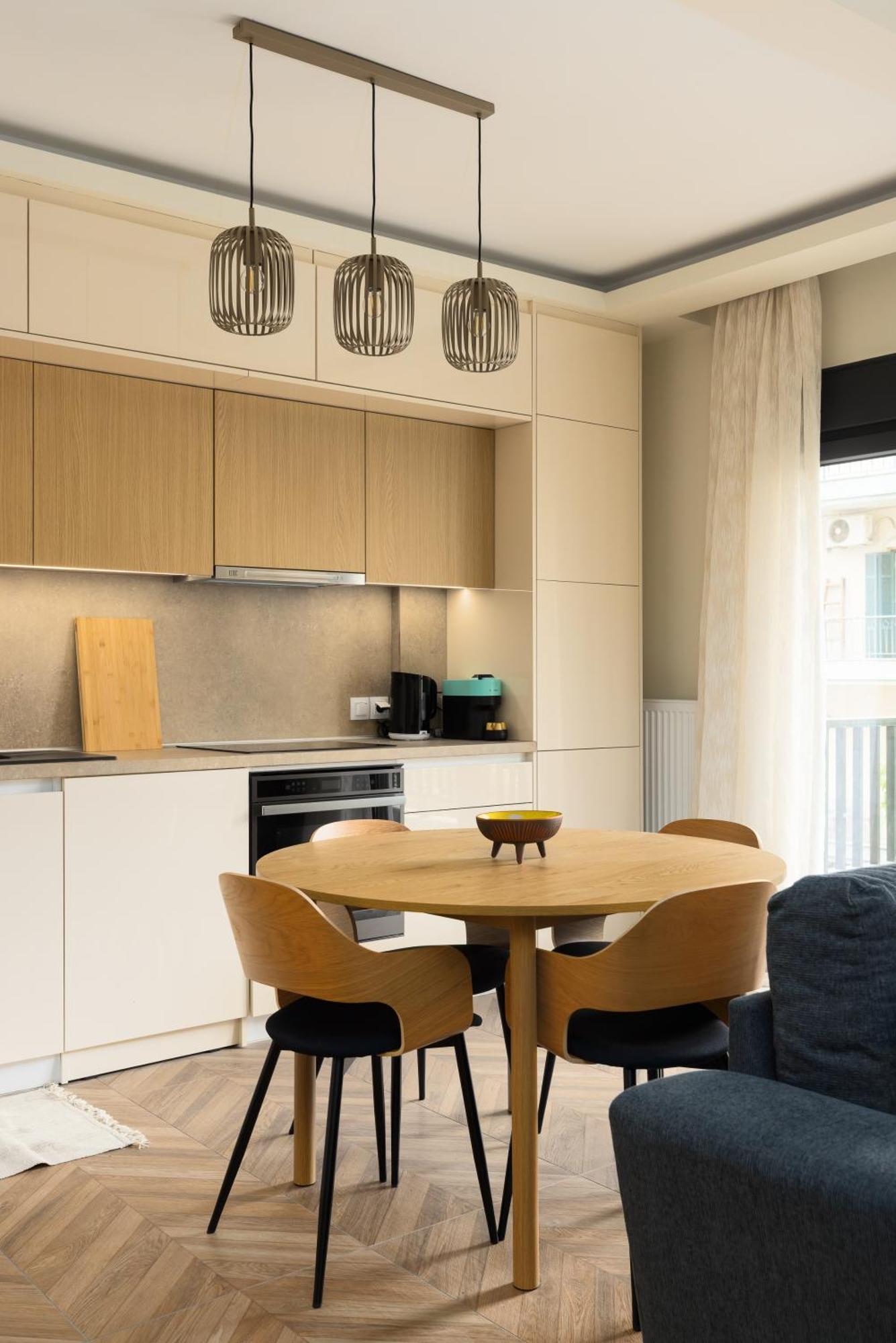 Oak Tree By Halu! Modern Two Bedroom *