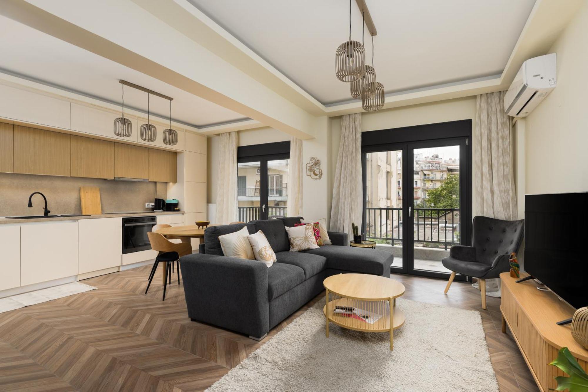 Oak Tree By Halu! Modern Two Bedroom Apartment Thessaloniki